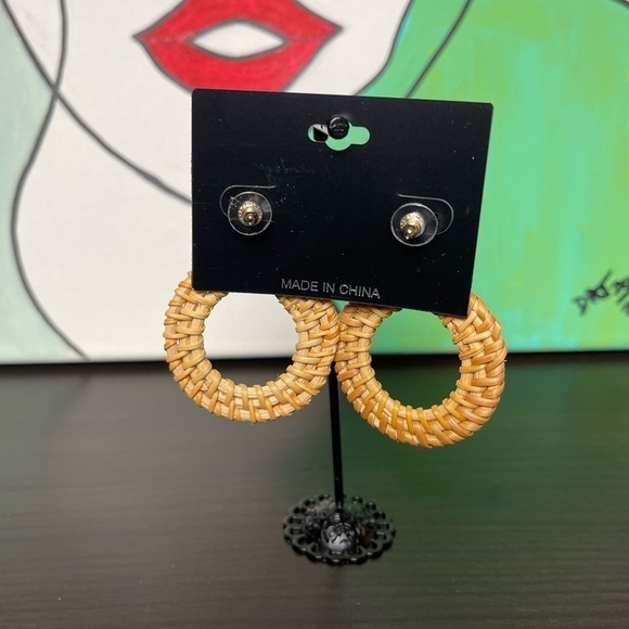 Circle Natural Rattan Whicker Bohemian Earrings ER03.4 - Picture 3 of 4